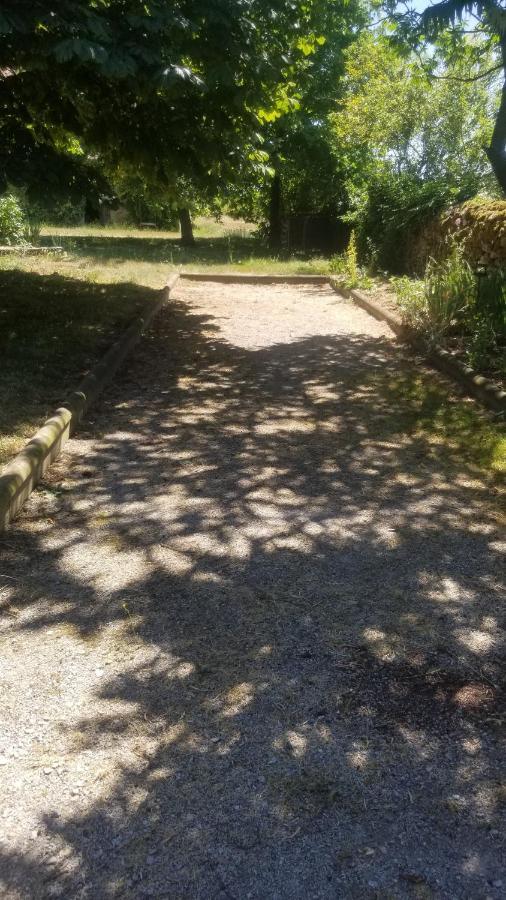 Chambres Et Gite Dans Un Lieu Calme Et Champetre Gourge Les Grippeaux Proche Parthenay Exterior foto