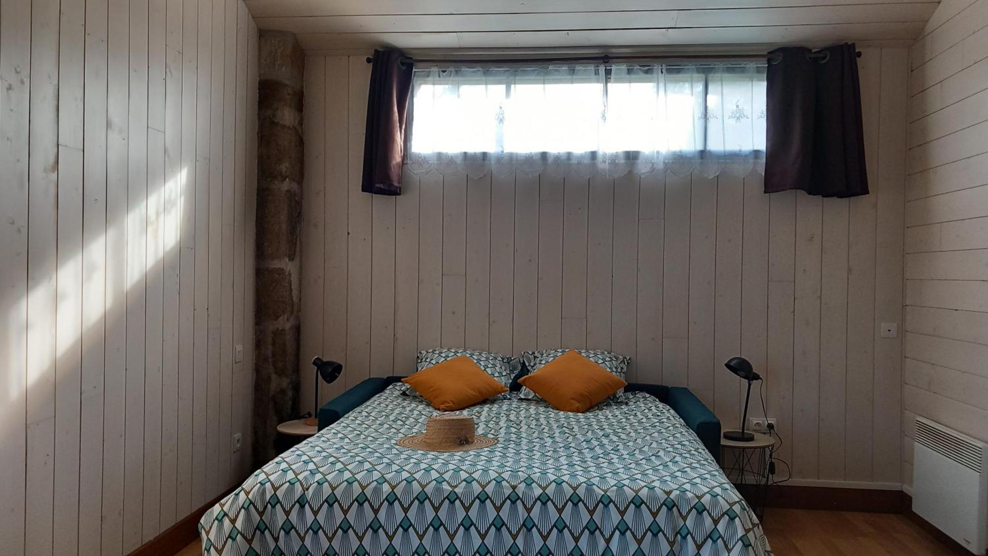 Chambres Et Gite Dans Un Lieu Calme Et Champetre Gourge Les Grippeaux Proche Parthenay Exterior foto